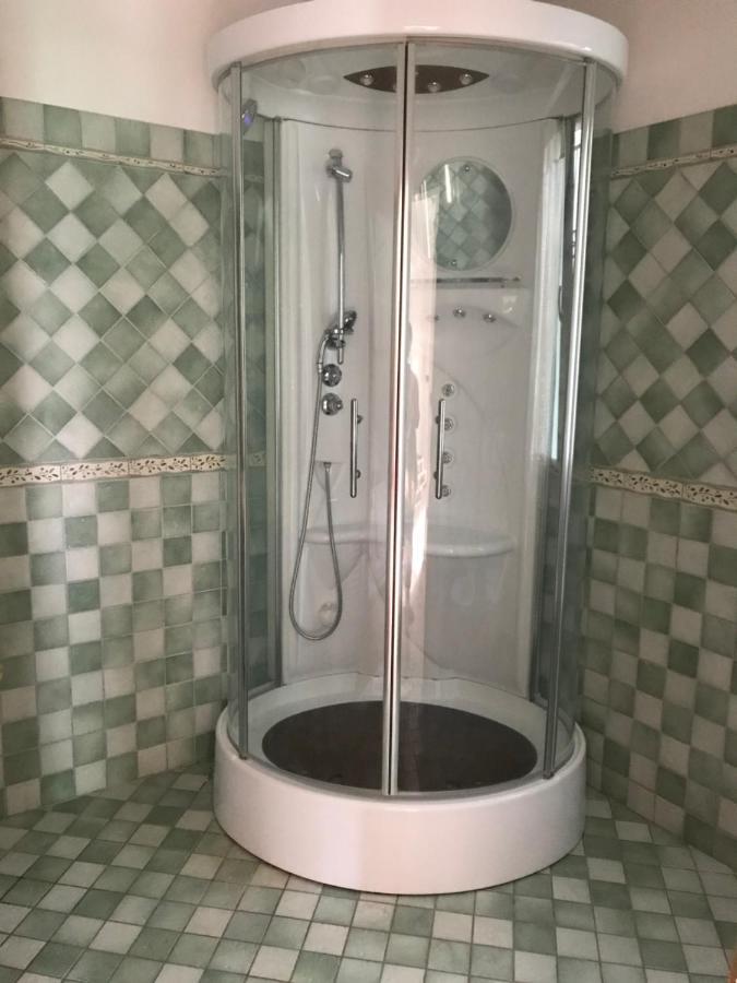 L'Angolo Di Leo Borgofranco d'Ivrea 外观 照片